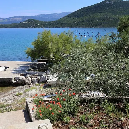 Apartments By The Sea Zuronja, Peljesac - 10137 Brijesta