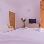 Apartments By The Sea Zuronja, Peljesac - 10137 Apartment