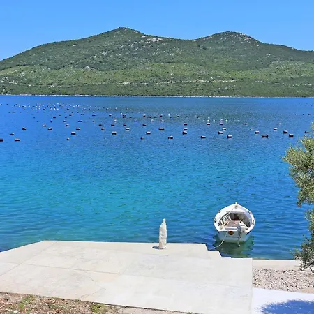 Apartments By The Sea Zuronja, Peljesac - 10137 Apartment *